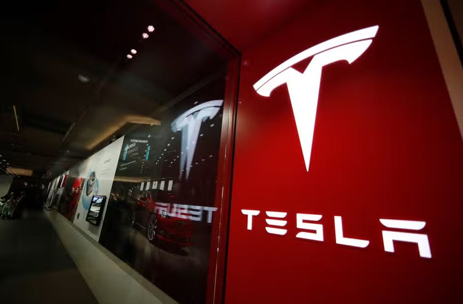 Brand Mobil Listrik Yang Akan Menyaingi Tesla