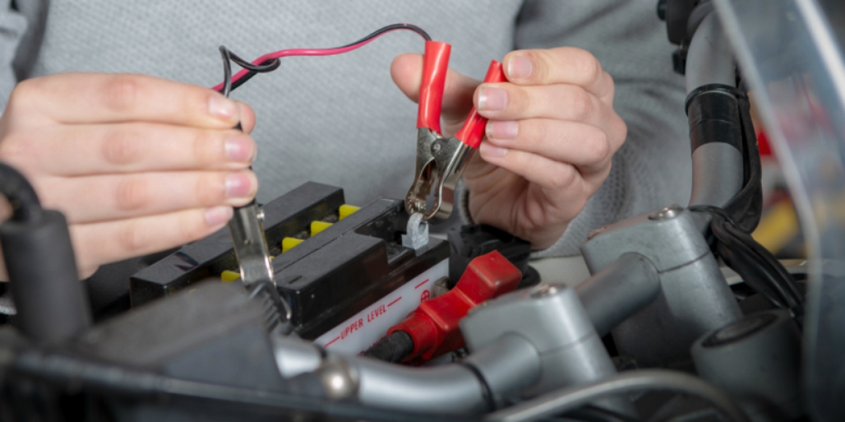 Cara Menghidupkan Motor Injeksi Tanpa Aki - Gaspol